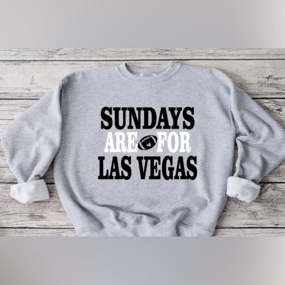 Gildan Tops - Sundays Are For Las Vegas Crewneck